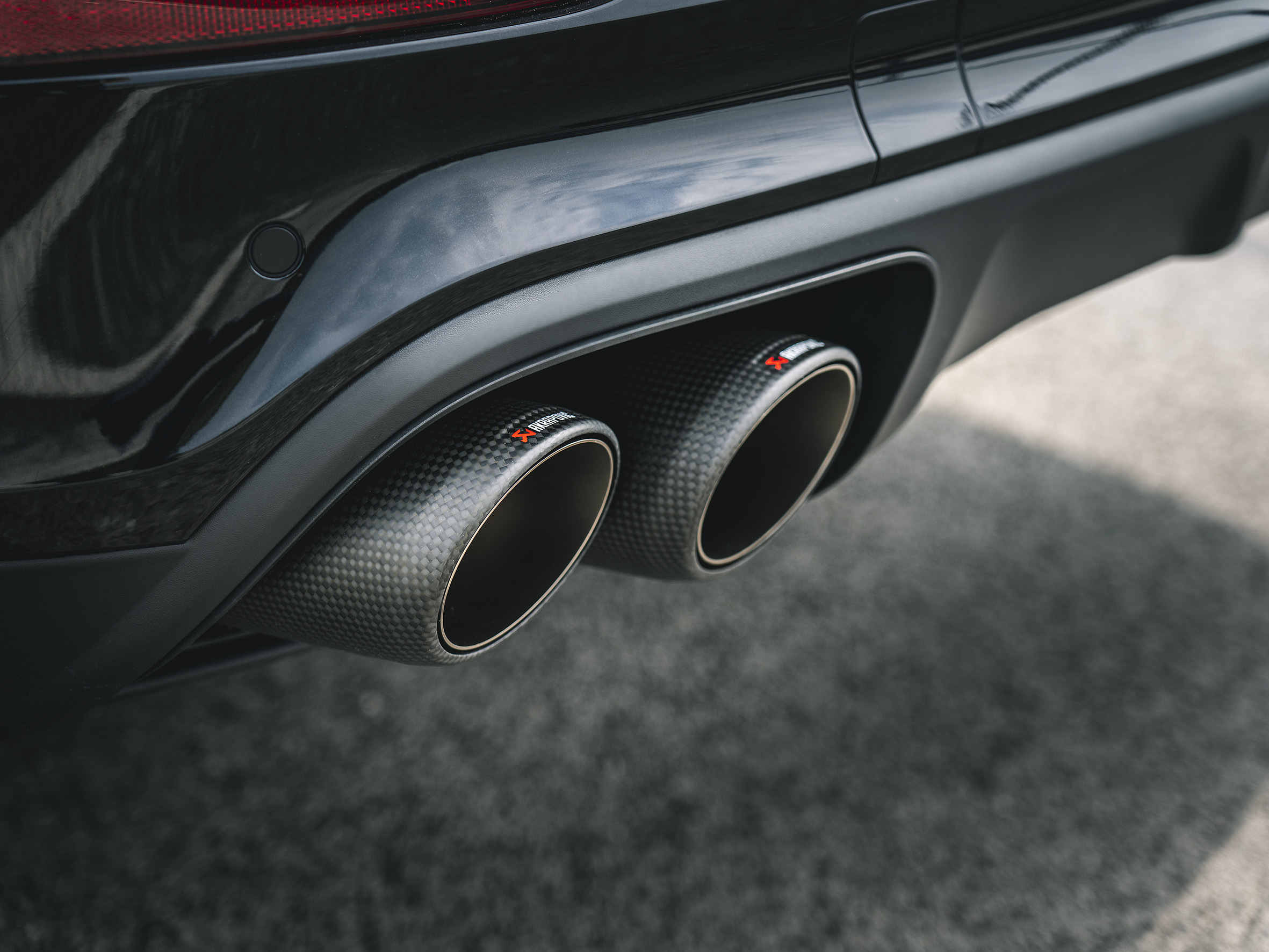 AKRAPOVIC TP-CT/53 Насадки вихлопної системи (Carbon) PORSCHE Cayenne Turbo / Coupe / GTS (536) №2