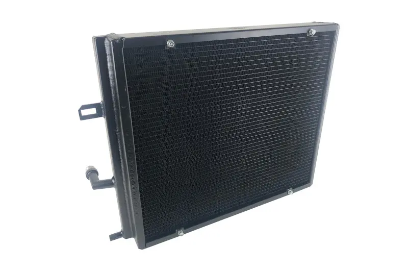 CSF 8131B Радиатор охлаждения (черный) для BMW (M240i, 340i, 440i) B58/B48