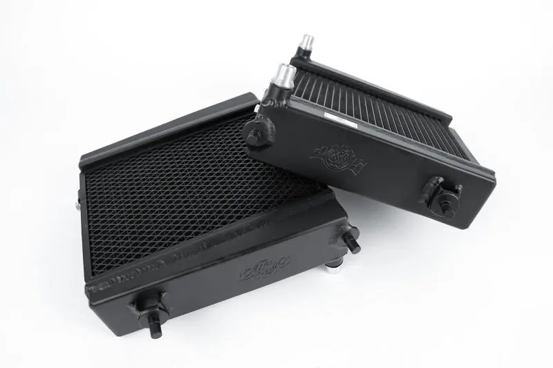 CSF 8179 Дополнительные боковые радиаторы для TOYOTA GR Supra (A90 / A91) / BMW Z4 (G29) / 3 Series (G20 / G21)