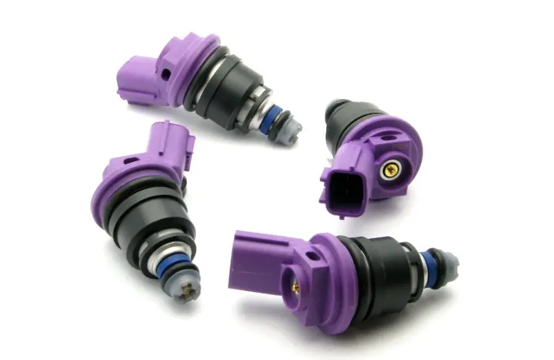 Deatschwerks DWK01J-00-0370-4 Nissan G20 / SR20 / 240sx SR/KA 370cc Side Feed Injectors