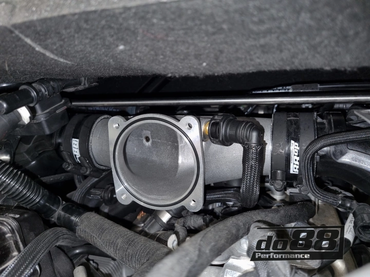 DO88 Porsche 911 Turbo / Carrera (992) Plenum №5