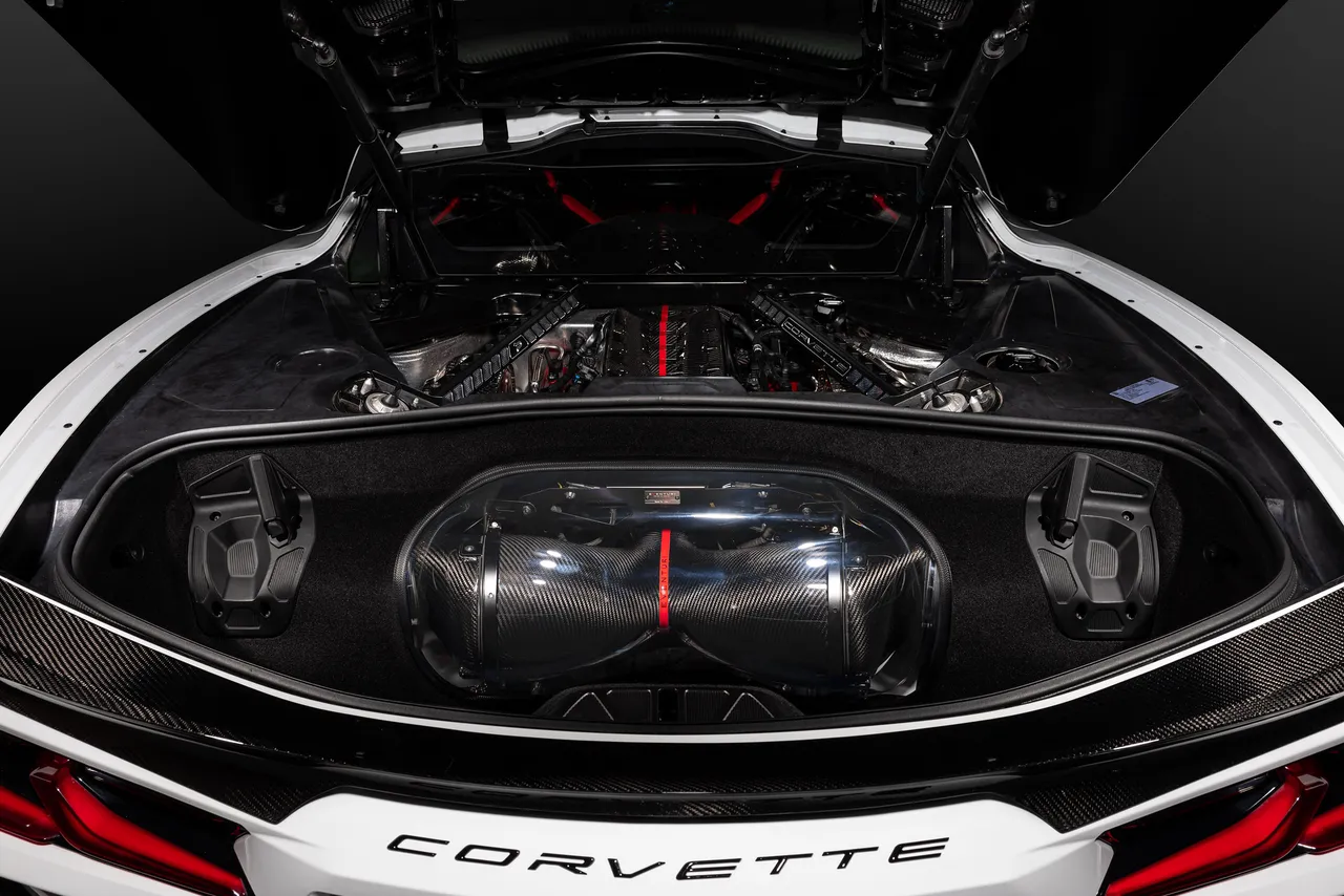 EVENTURI EVE-C8HTC-CF-INT Впускна система карбон CHEVROLET Corvette C8 Stingray Convertible №9
