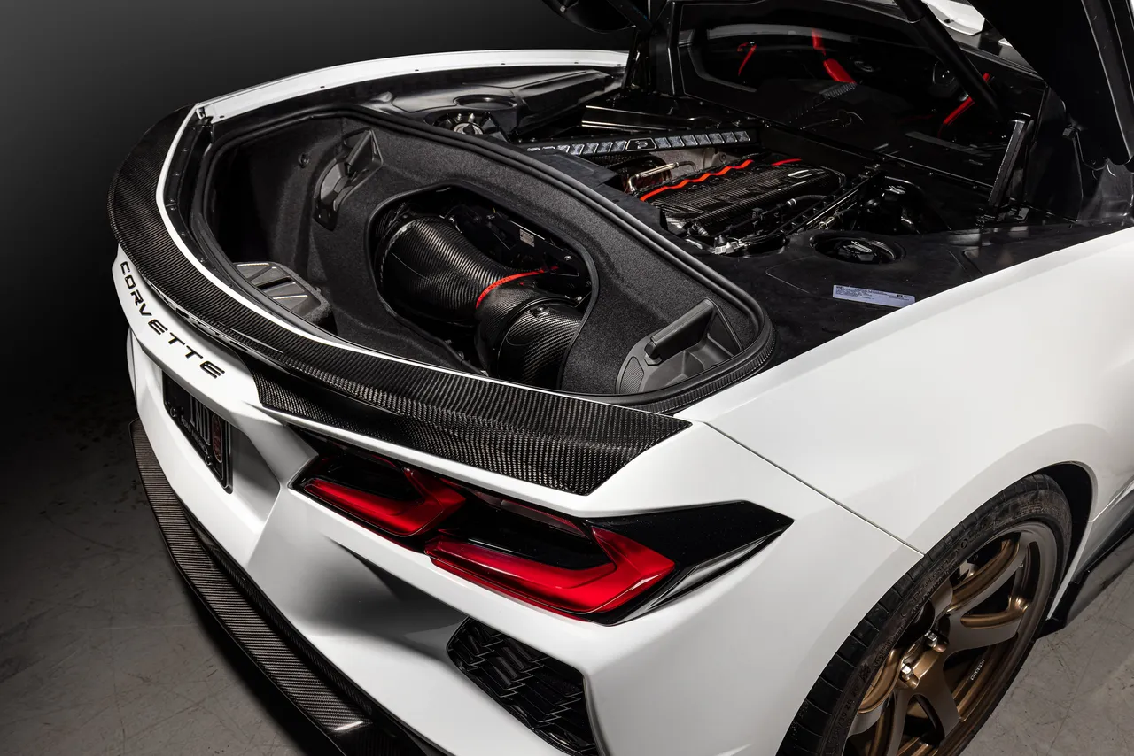 EVENTURI EVE-C8VT-CF-INT Впускна система карбон з прозорою кришкою CHEVROLET Corvette C8 №6