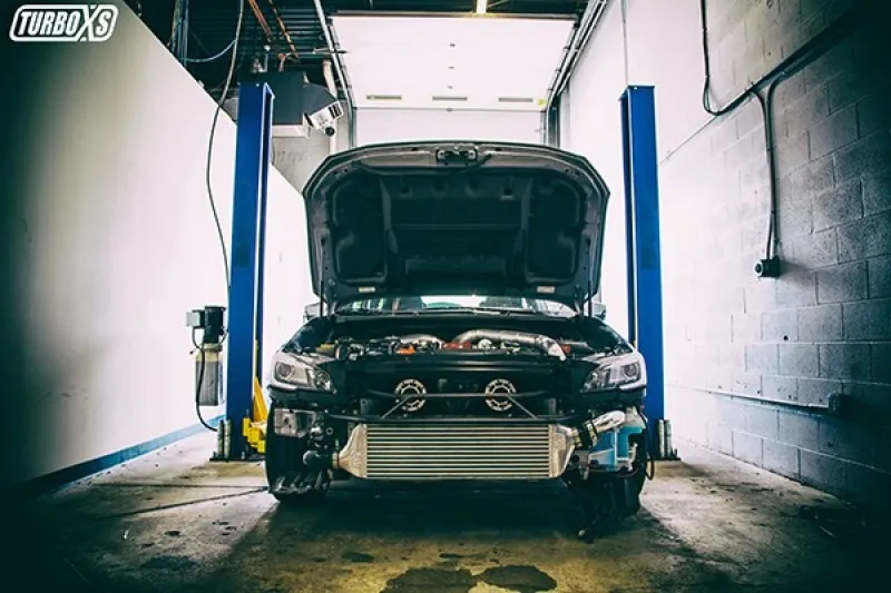 #2 TurboXS STI15-FMIC-RED Фронтальный интеркуллер для Subaru STI 2015-2021 Красные патрубки #2 TurboXS STI15-FMIC-RED Фронтальный интеркуллер для Subaru STI 2015-2021 Красные патрубки
